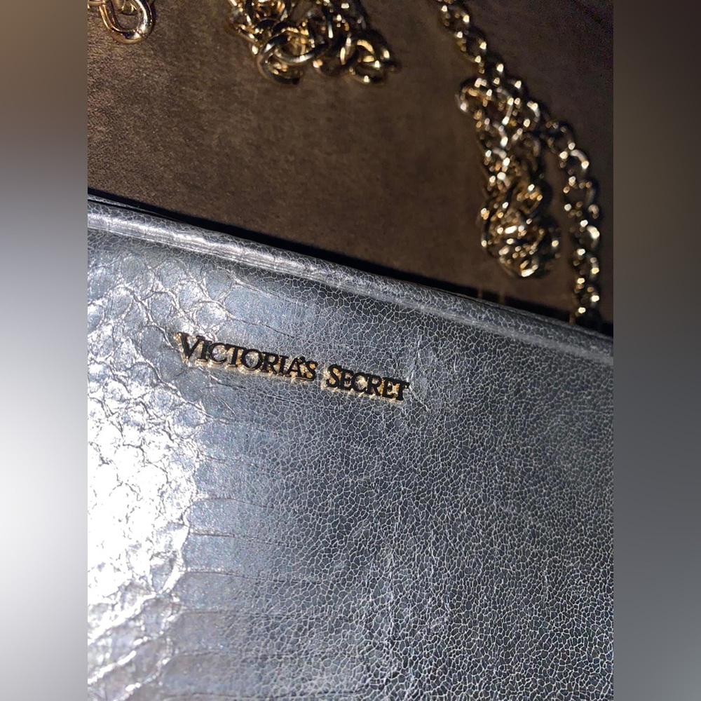 Victoriaβs Secret Silver Snakeprint Crossbody Purse - Picture 3 of 3
